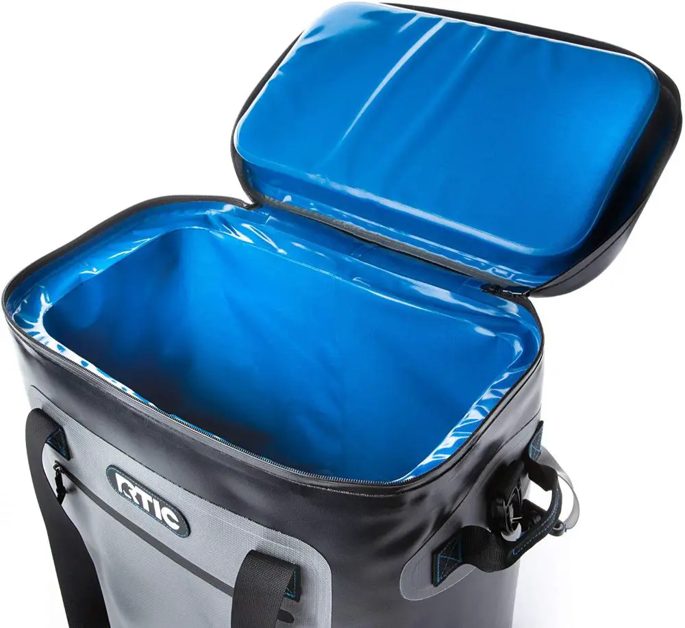 rtic insulated soft cooler bag