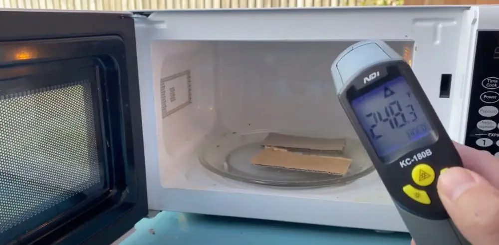cardboard-gets-extremely-hot-in-the-microwave - The Cooler Box