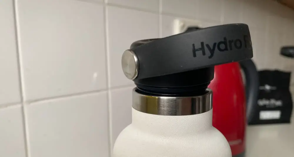 leaking hydro flask